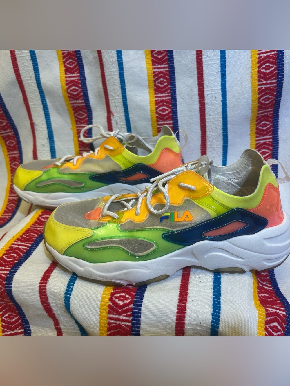 Fila Ray Tracer Translucent Multicolor sneaker sz 9